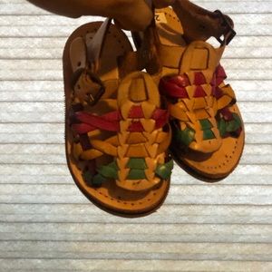 Baby huaraches